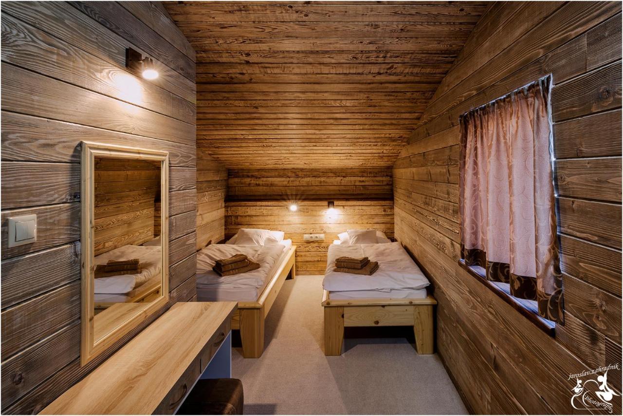 Apartments Pemikas II Liptovský Mikuláš Εξωτερικό φωτογραφία