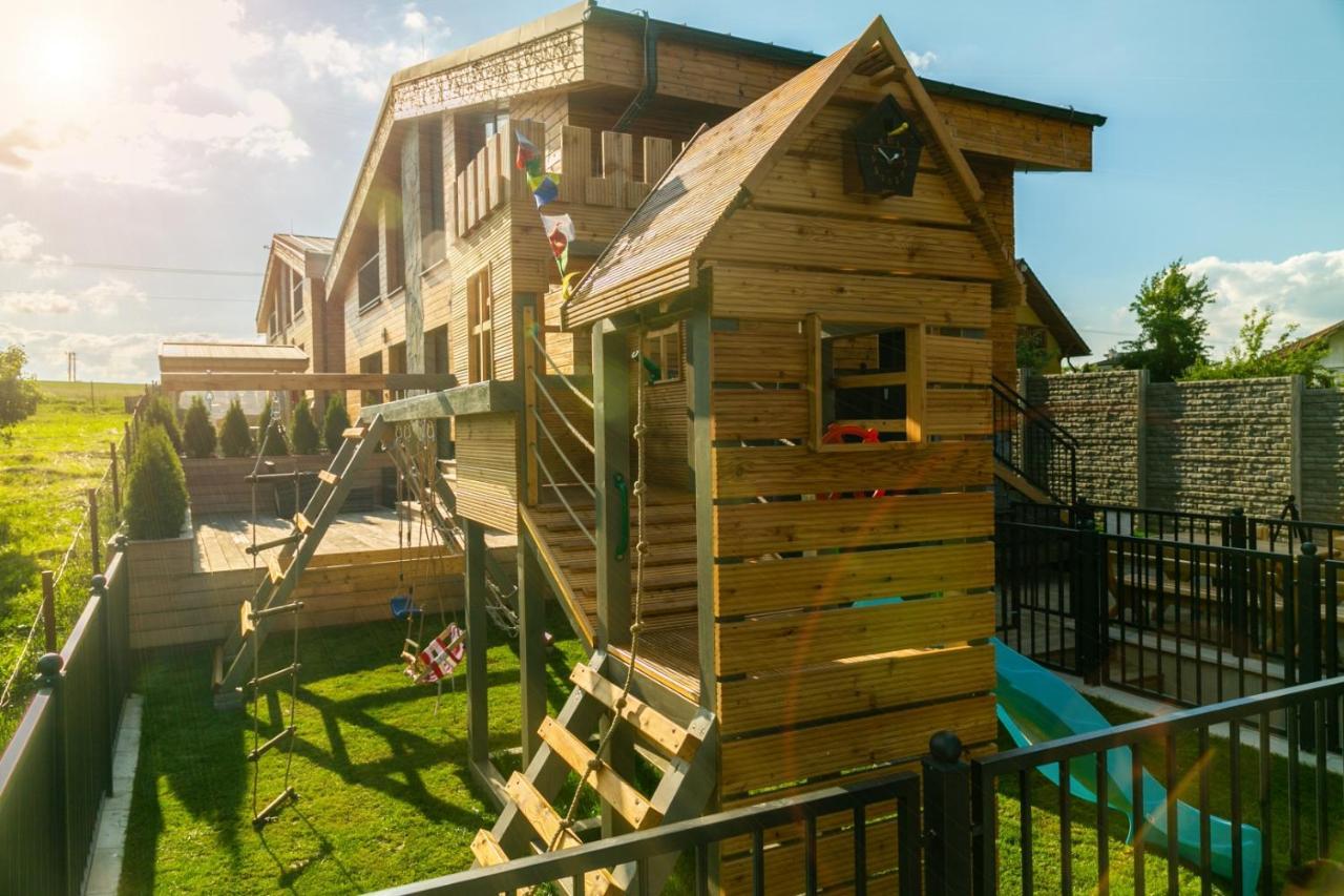 Apartments Pemikas II Liptovský Mikuláš Εξωτερικό φωτογραφία